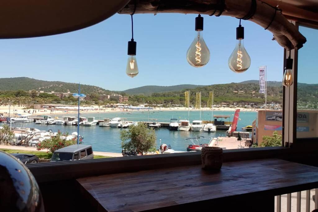 Face Mer Entre Plage Et Marina بورم لي ميموزا المظهر الخارجي الصورة
